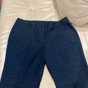 New York & Co trousers